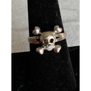 925 Sterling Silver Skull And Crossbones Ring Size 7 Vintage